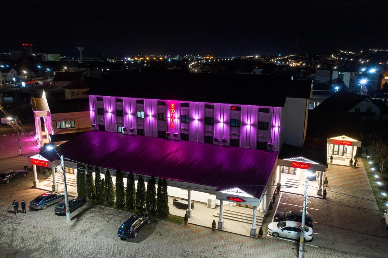 Hotel Polaris Scheia Esterno foto